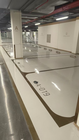 江苏华建集团苏州金茂汇地产环氧地坪 固化地坪 交通设施项目由南京伊洁特斯公司完成