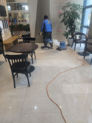 中新赛克办公楼地毯养护，大理石抛光项目由南京伊洁特斯环境科技有限公司施工完成