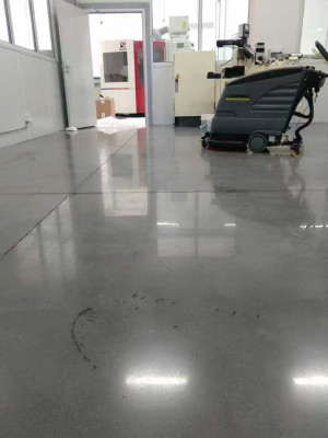 南京伊洁特斯环境科技有限公司完成江苏南京纺织大厦大理石抛光项目