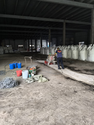 横溪水果批发市场地面修缮地面固化项目由南京伊洁特斯环境科技有限公司施工中